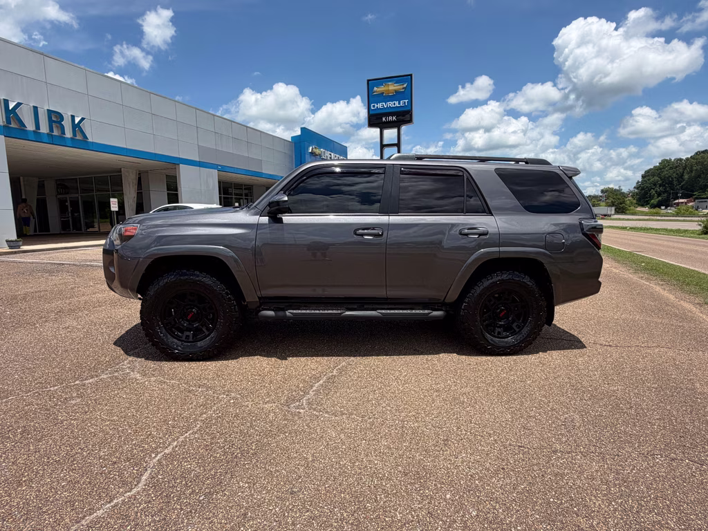 2021 Magnetic Gray Metallic Toyota 4Runner SR5 RWD SUV
