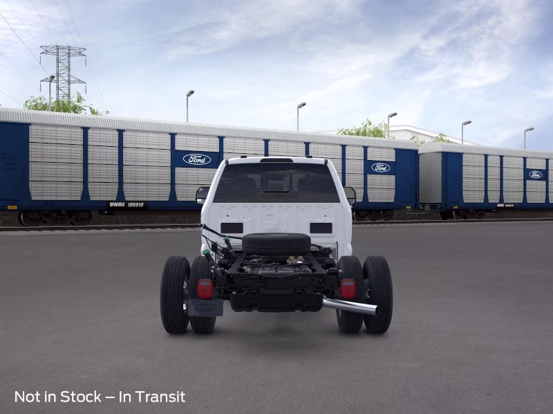 2026 Oxford White Ford Super Duty F-350 DRW XL 4X4 Truck