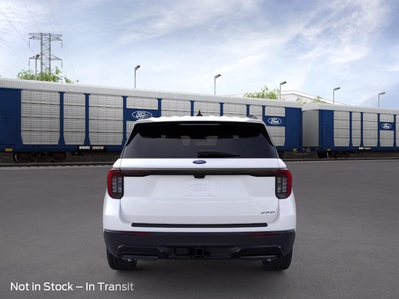 2026 Star White Metallic Tri-Coat Ford Explorer ST-Line 4X4 SUV