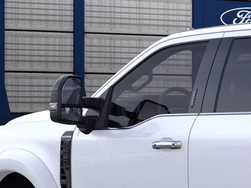 2026 Star White Metallic Tri-Coat Ford Super Duty F-450 DRW Platinum 4X4 Truck