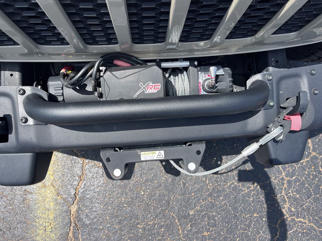 2020 Gobi Clearcoat Jeep Gladiator Sport S 4X4 Truck