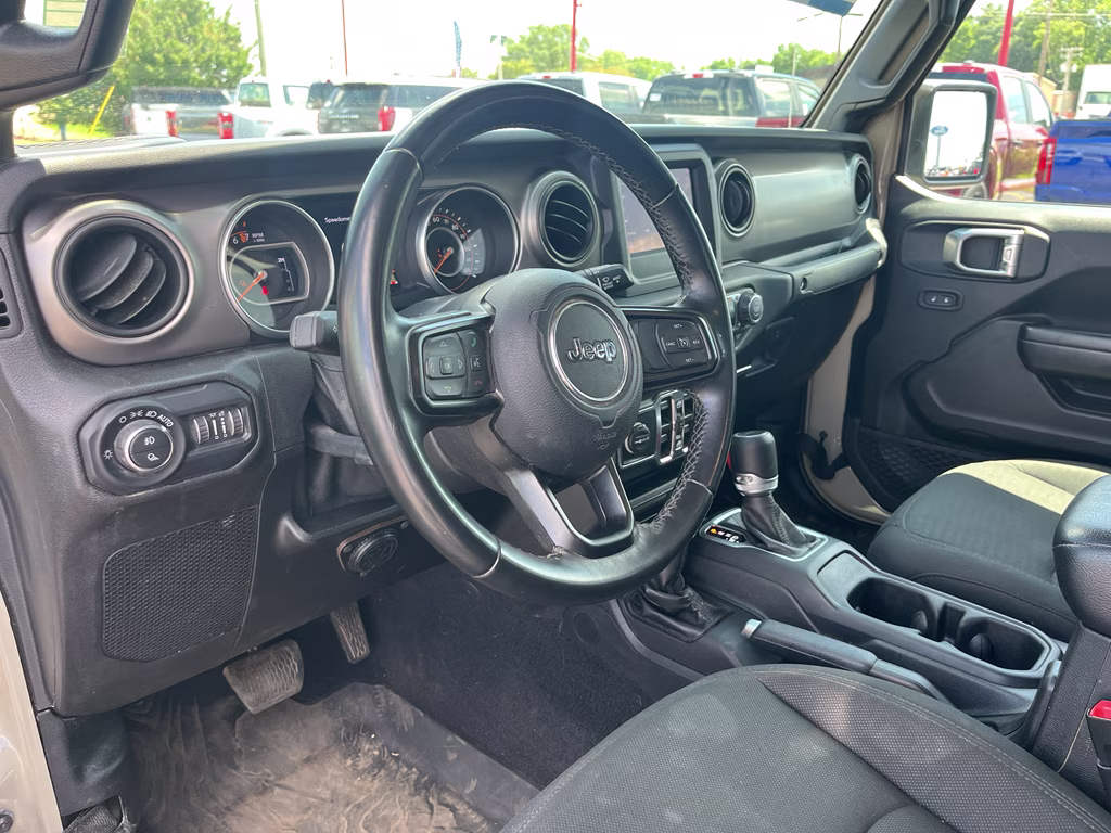 2020 Gobi Clearcoat Jeep Gladiator Sport S 4X4 Truck