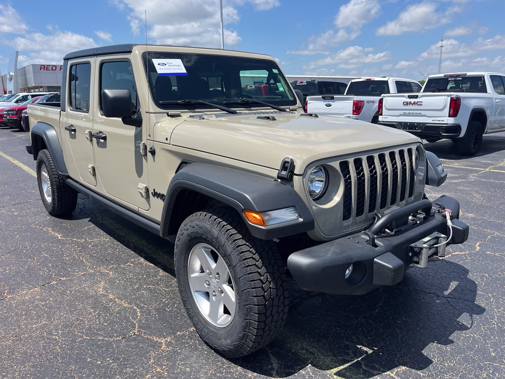2020 Gobi Clearcoat Jeep Gladiator Sport S 4X4 Truck