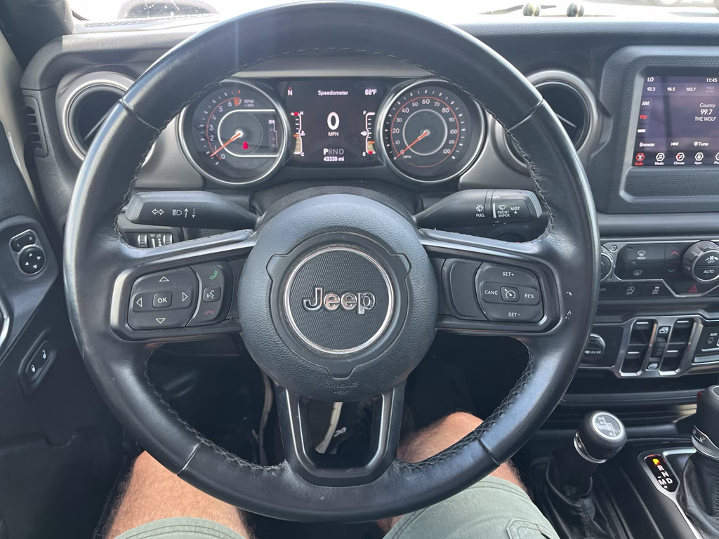 2020 Gobi Clearcoat Jeep Gladiator Sport S 4X4 Truck