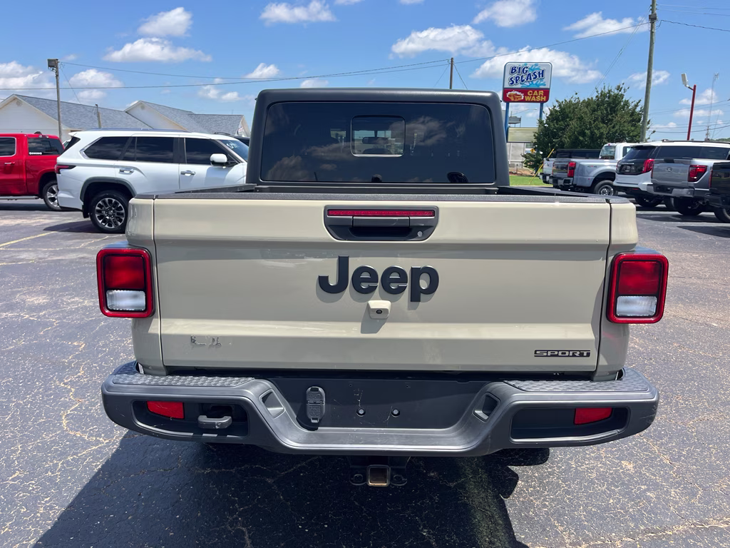 2020 Gobi Clearcoat Jeep Gladiator Sport S 4X4 Truck