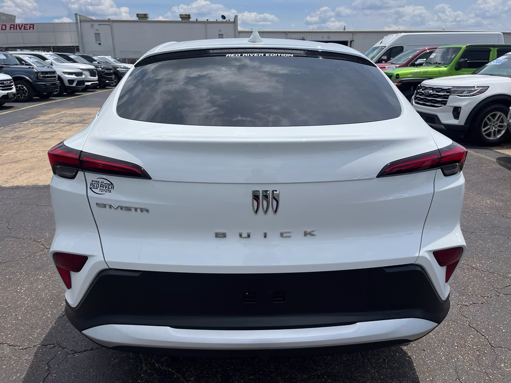 2024 Summit White Buick Envista Preferred FWD SUV