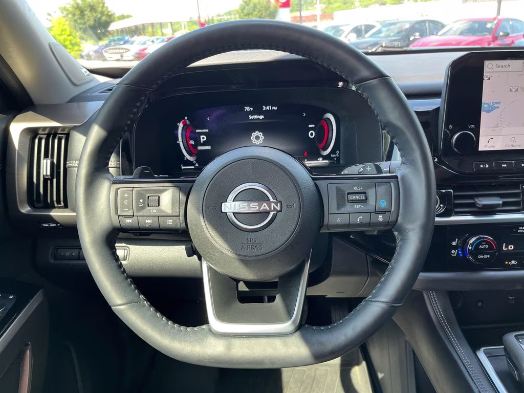 2024 Super Black Nissan Pathfinder Platinum FWD SUV
