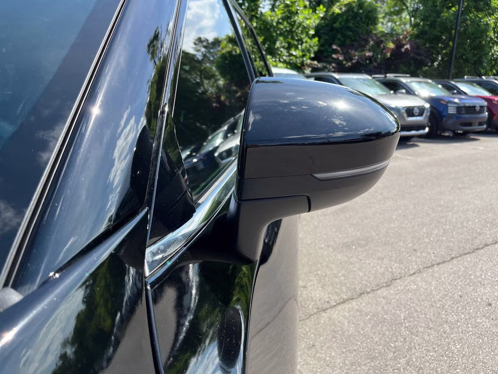 2024 Super Black Nissan Pathfinder Platinum FWD SUV