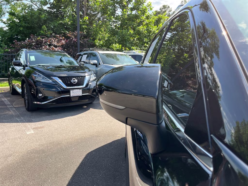 2024 Super Black Nissan Pathfinder Platinum FWD SUV