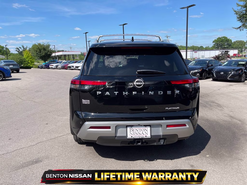 2024 Super Black Nissan Pathfinder Platinum FWD SUV