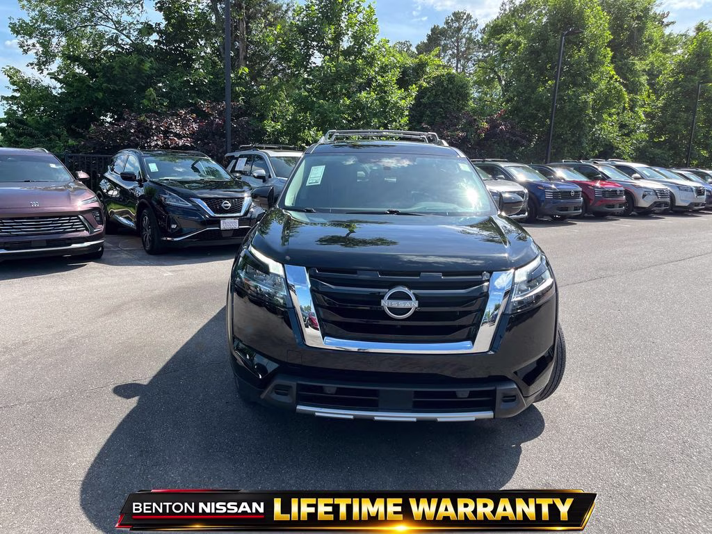 2024 Super Black Nissan Pathfinder Platinum FWD SUV