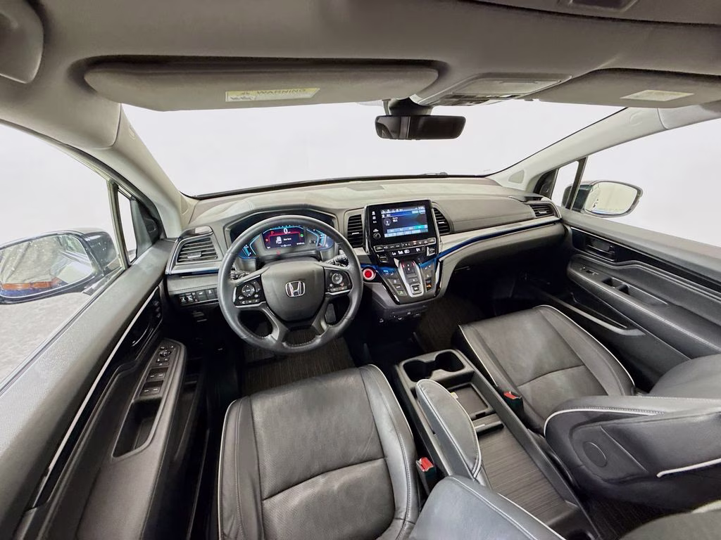 2023 Modern Steel Honda Odyssey Elite FWD Van