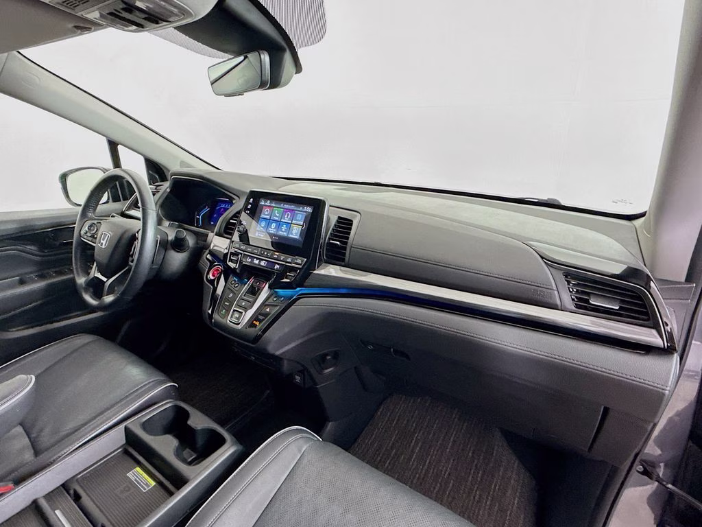 2023 Modern Steel Honda Odyssey Elite FWD Van