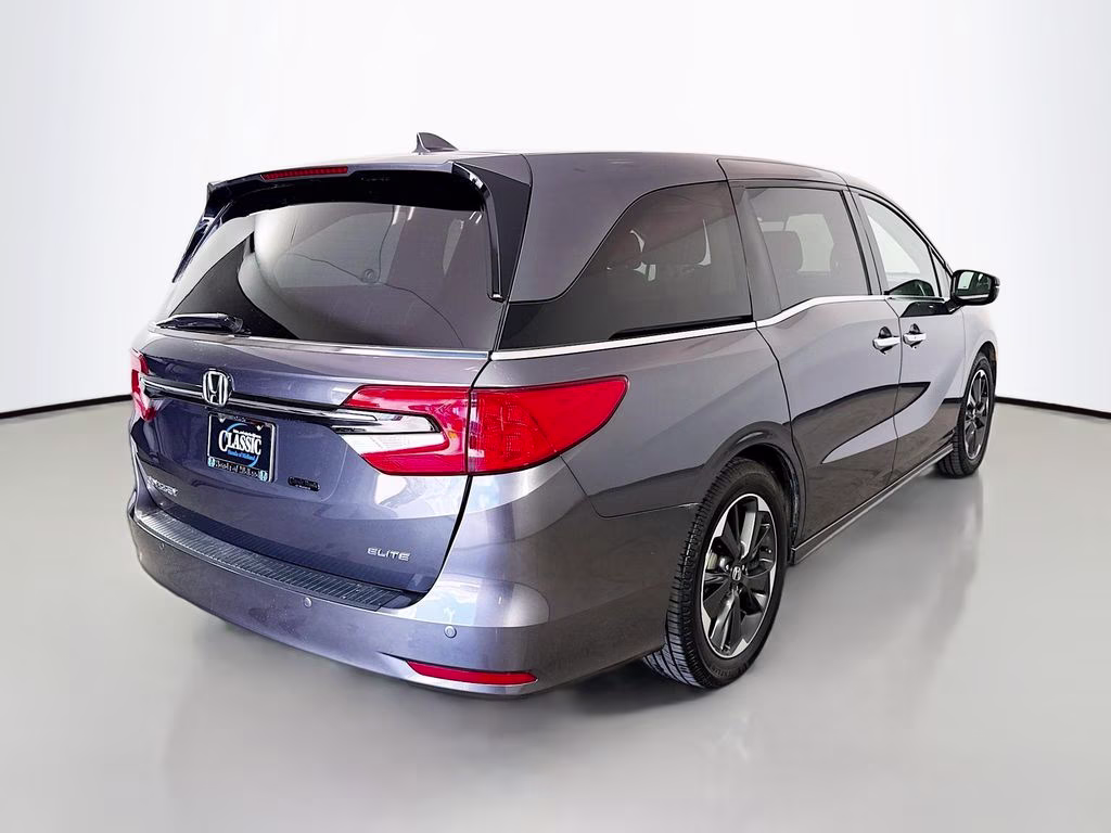 2023 Modern Steel Honda Odyssey Elite FWD Van