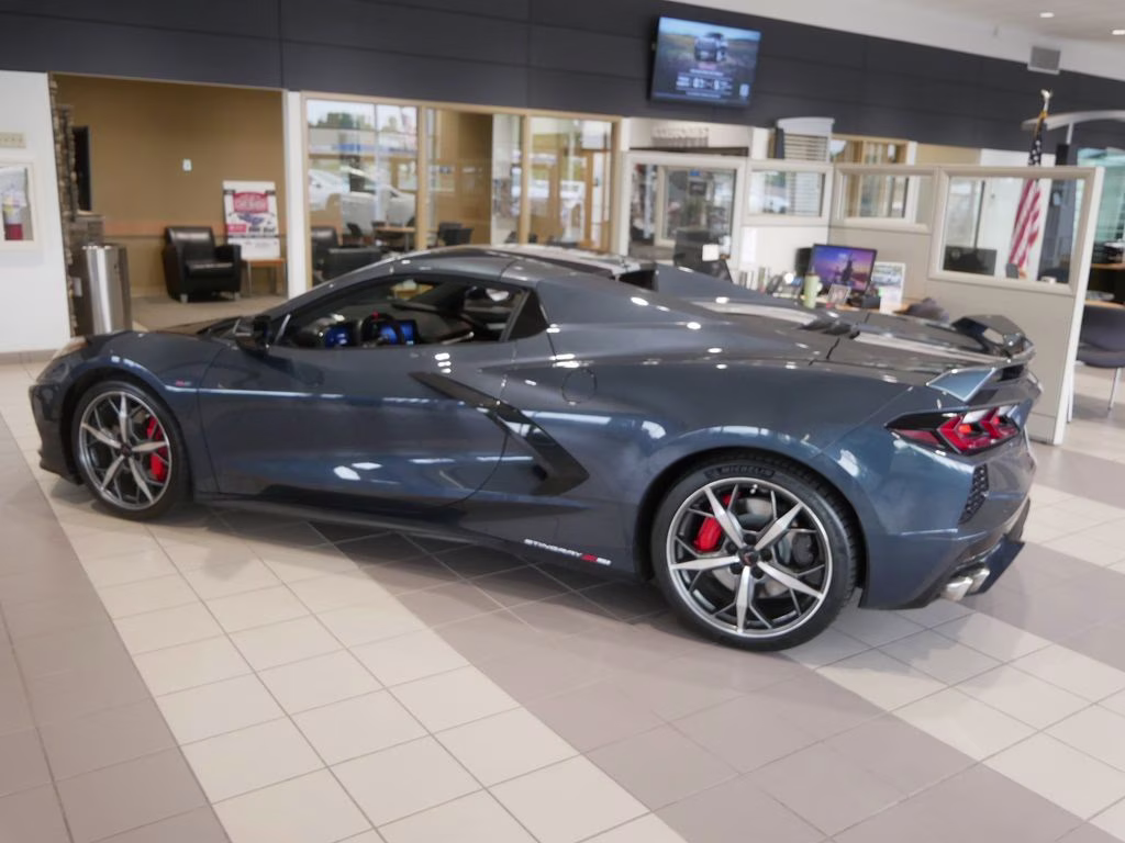 2021 Shadow Gray Metallic Chevrolet Corvette Stingray RWD Convertible