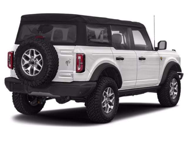 2022 Oxford White Ford Bronco Badlands 4X4