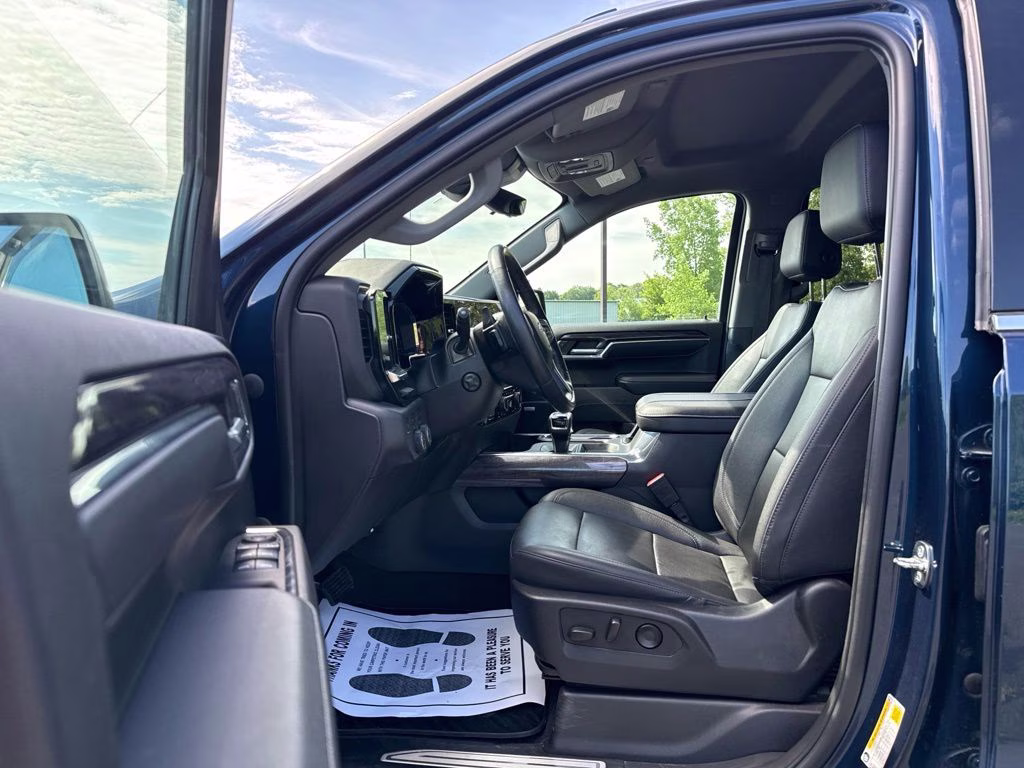 2023 Northsky Blue Metallic Chevrolet Silverado 1500 LTZ 4X4 Truck