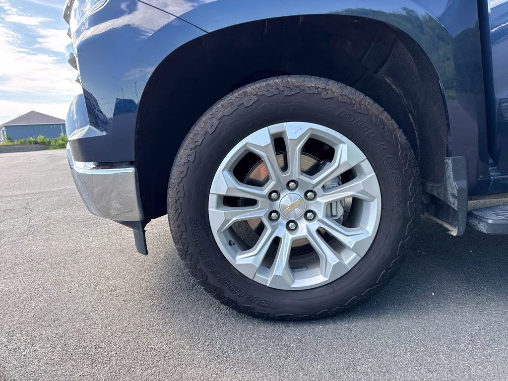 2023 Northsky Blue Metallic Chevrolet Silverado 1500 LTZ 4X4 Truck