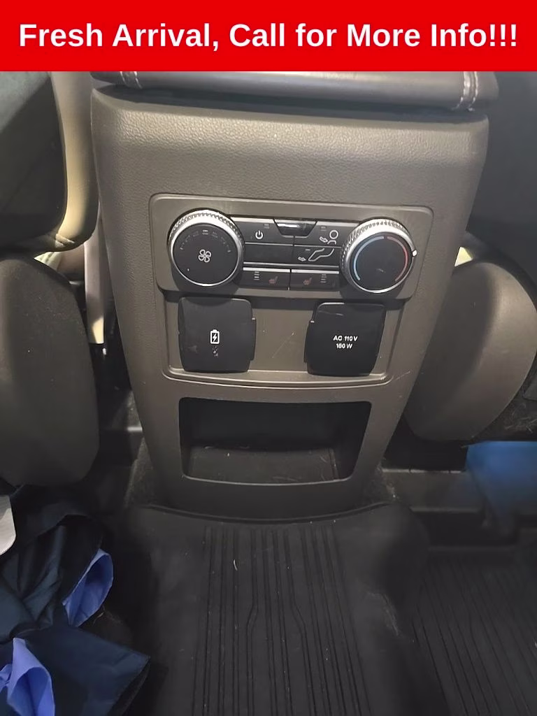 2020 Black Metallic Ford Explorer Platinum 4X4 SUV