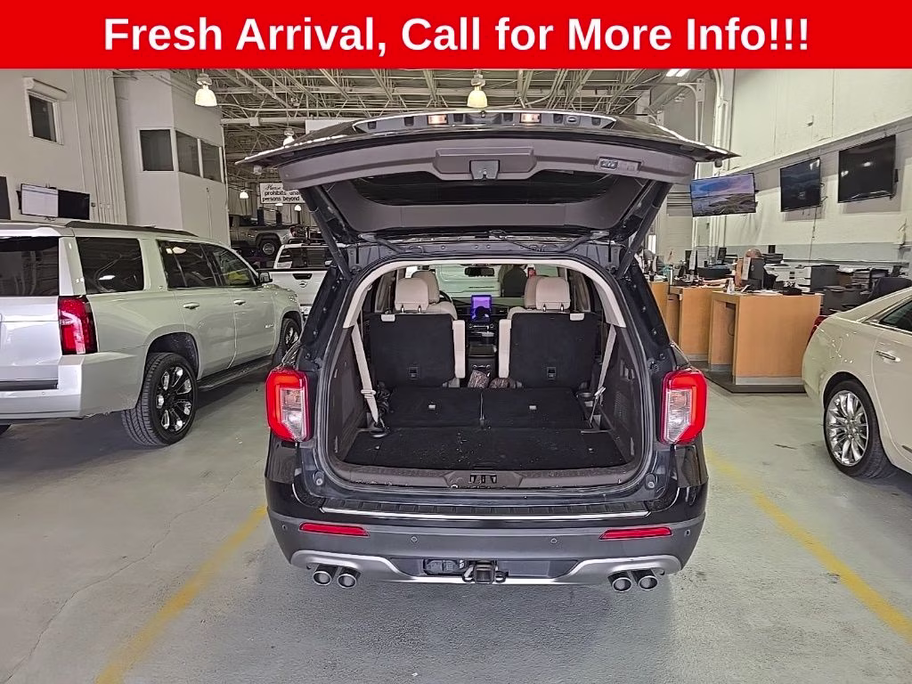 2020 Black Metallic Ford Explorer Platinum 4X4 SUV