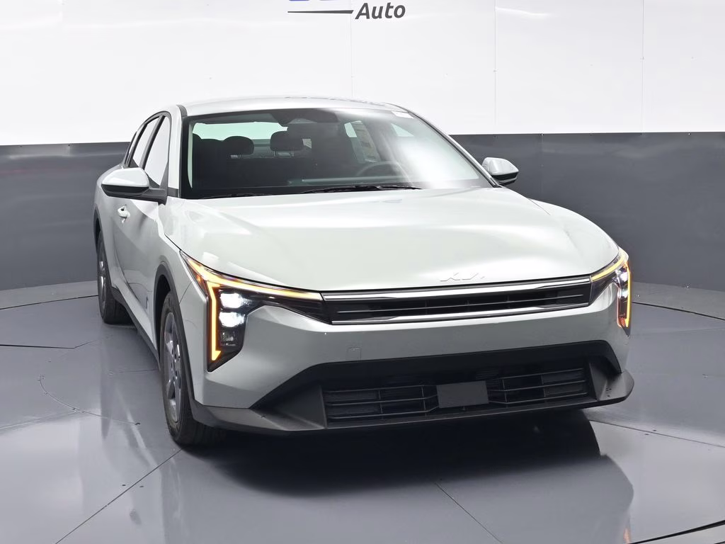 2026 Morning Haze Kia K4 LXS FWD Sedan