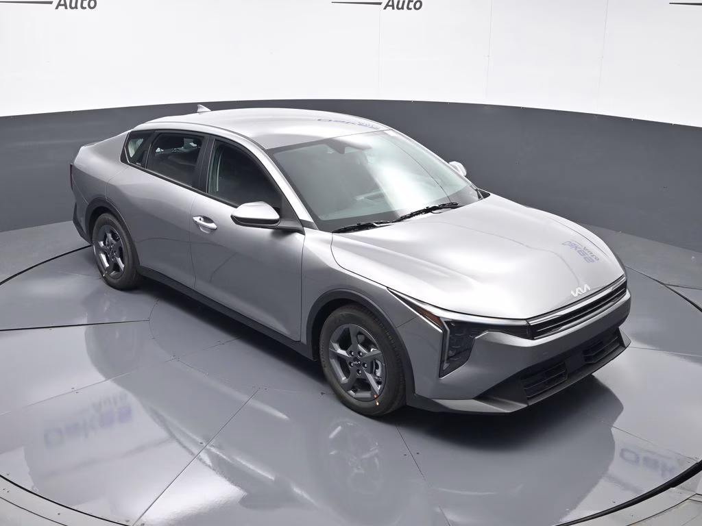 2026 Steel Gray Kia K4 LXS FWD Sedan