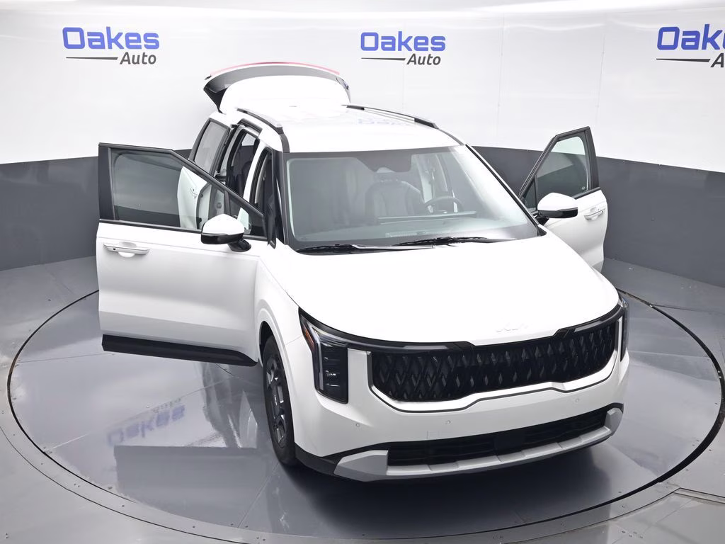 2026 Snow White Pearl Kia Carnival Hybrid EX FWD Van