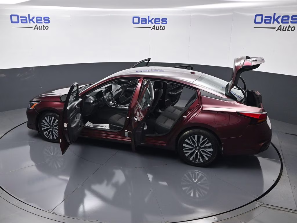 2024 Garnet Pearl Metallic Nissan Altima 2.5 SV FWD Sedan