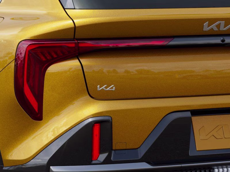 2026 Sparkling Yellow Kia K4 GT-Line FWD Hatchback