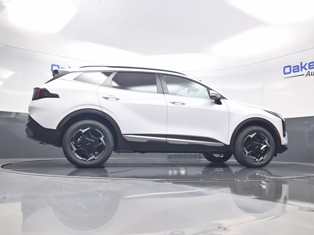 2026 Glacial White Pearl Kia Sportage EX AWD SUV