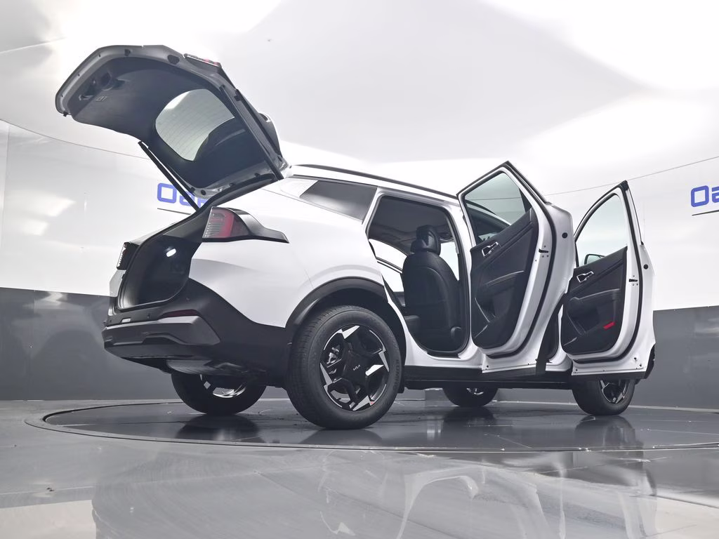 2026 Glacial White Pearl Kia Sportage EX AWD SUV