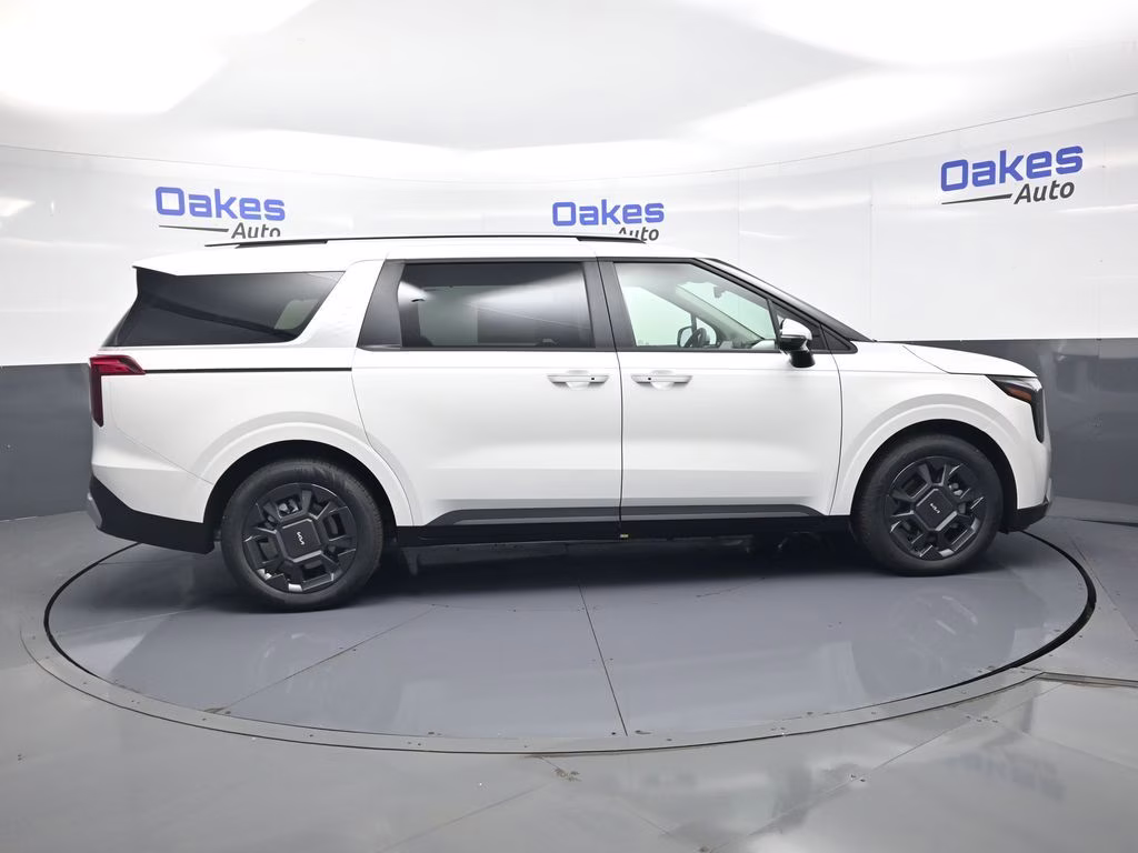2026 Snow White Pearl Kia Carnival Hybrid EX FWD Van