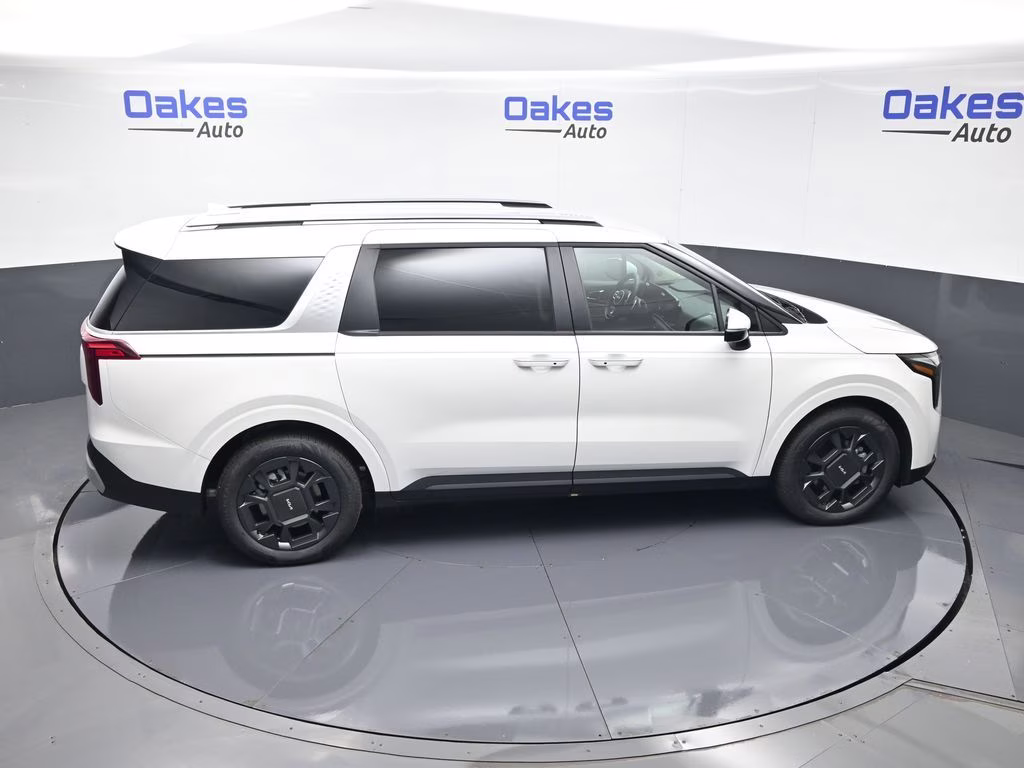 2026 Snow White Pearl Kia Carnival Hybrid EX FWD Van