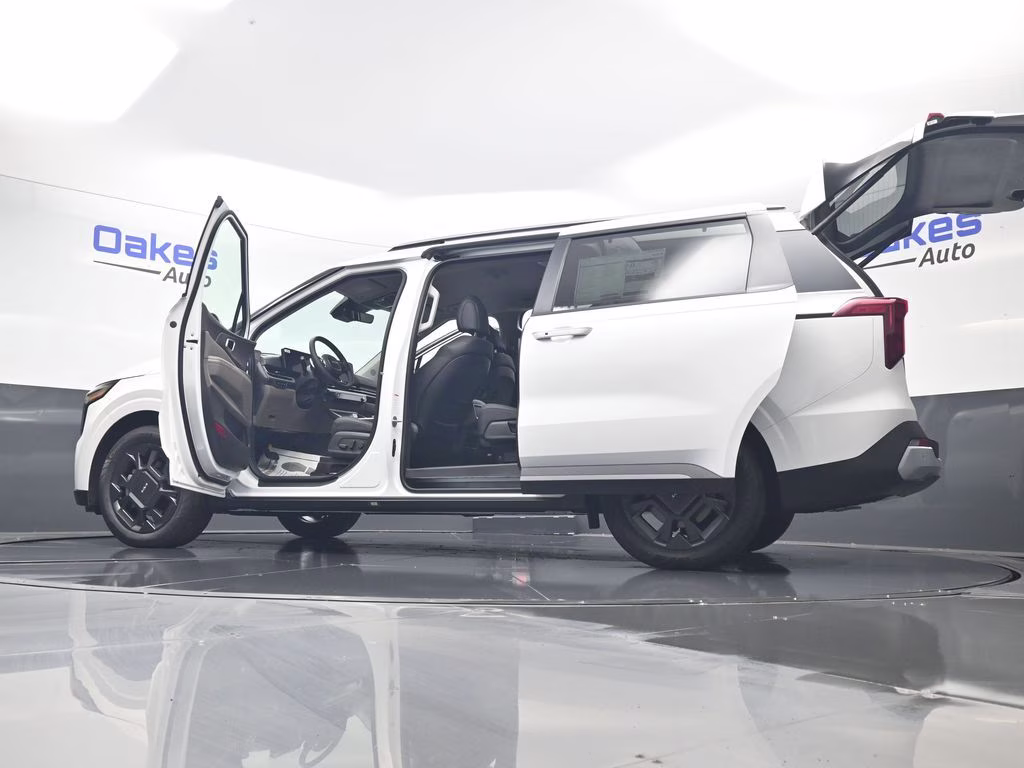 2026 Snow White Pearl Kia Carnival Hybrid EX FWD Van