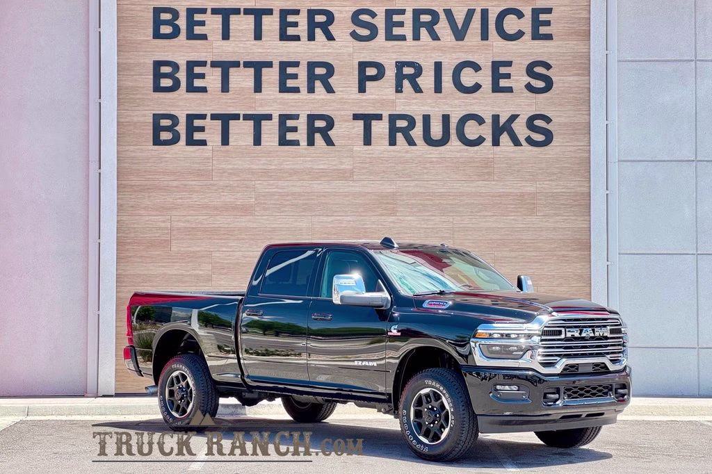 2026 Diamond Black Crystal Pearlcoat Ram 2500 Laramie 4X4 Truck