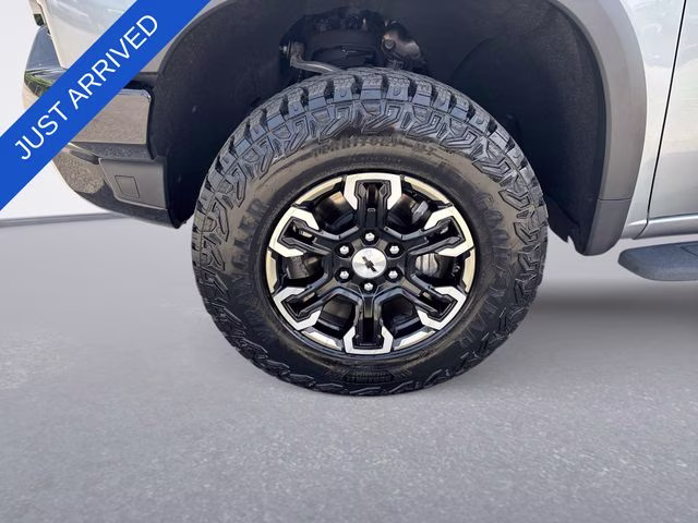 2023 Sterling Gray Metallic Chevrolet Silverado 1500 ZR2 4X4 Truck