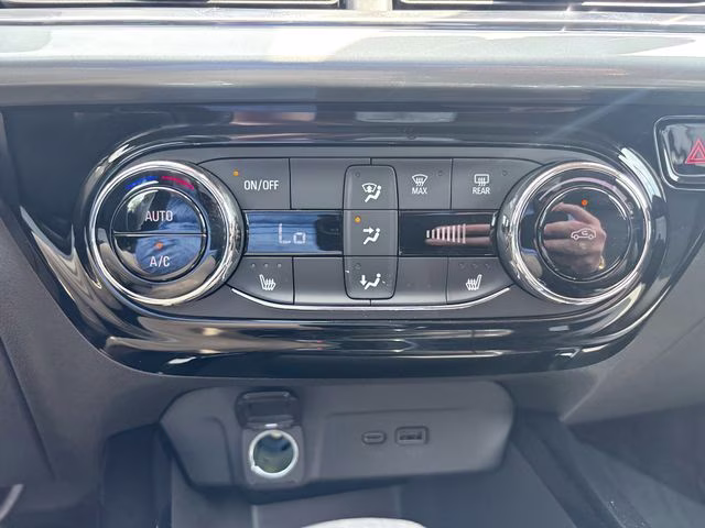 2024 Blue Chevrolet Trax LT FWD SUV