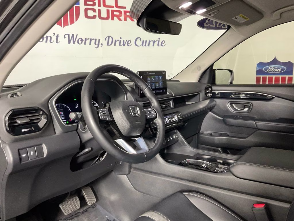 2023 Black Honda Pilot EX-L FWD SUV