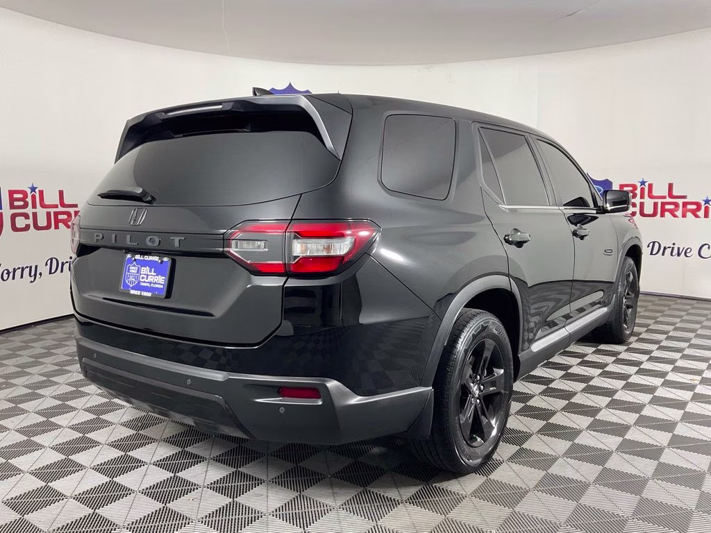 2023 Black Honda Pilot EX-L FWD SUV