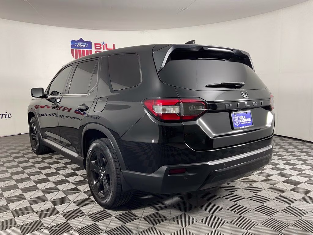 2023 Black Honda Pilot EX-L FWD SUV