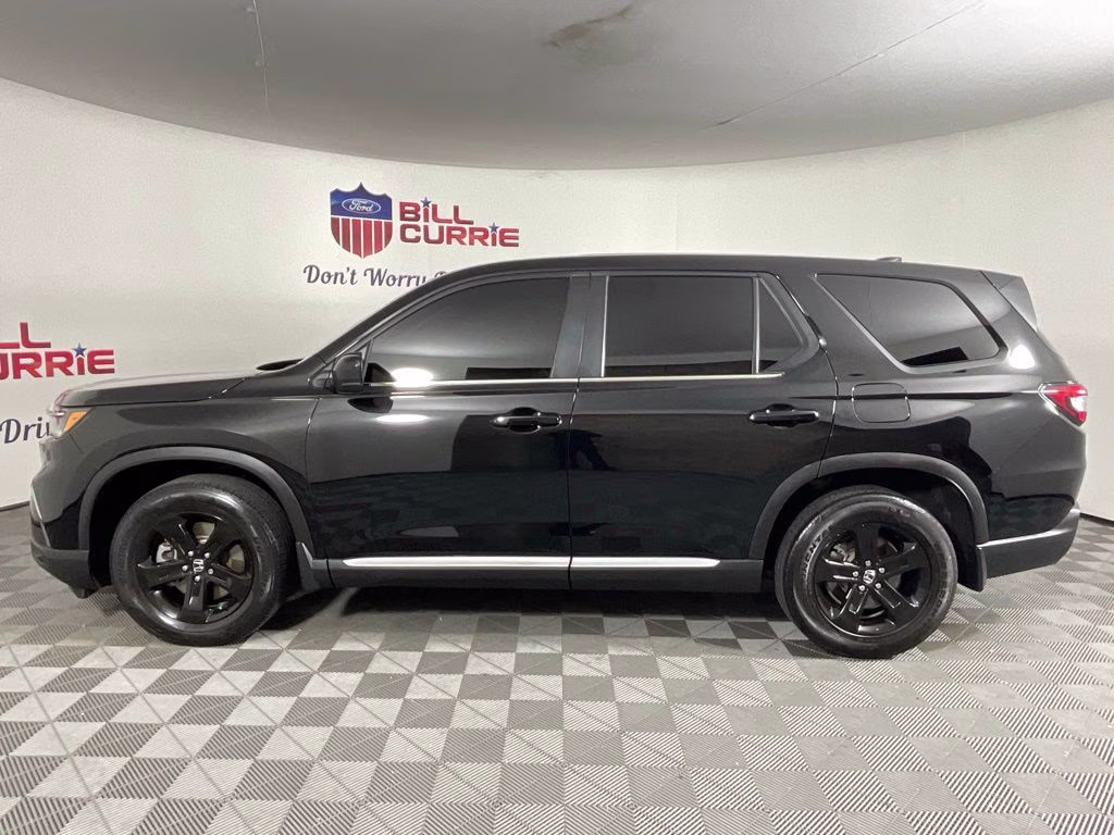 2023 Black Honda Pilot EX-L FWD SUV