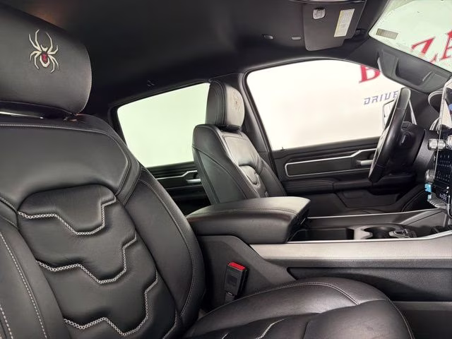2022 Crystal Metallic Ram 1500 Big Horn/Lone Star 4X4 Truck