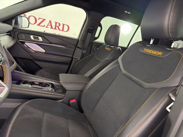 2026 White Metallic Ford Explorer Tremor 4X4 SUV