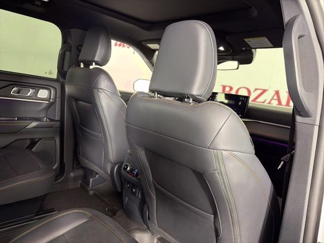 2026 White Metallic Ford Explorer Tremor 4X4 SUV