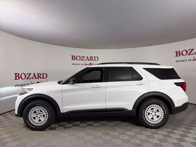 2026 White Metallic Ford Explorer Tremor 4X4 SUV