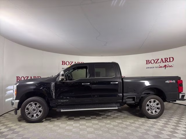 2023 Black Metallic Ford Super Duty F-350 SRW Lariat 4X4 Truck