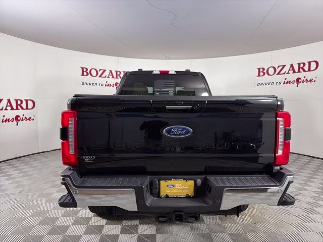 2023 Black Metallic Ford Super Duty F-350 SRW Lariat 4X4 Truck