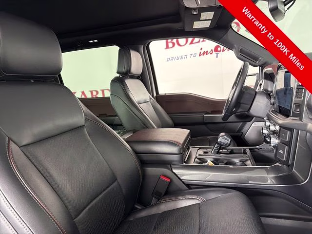 2023 Star White Metallic Tri-Coat Ford F-150 Lariat 4X4 Truck