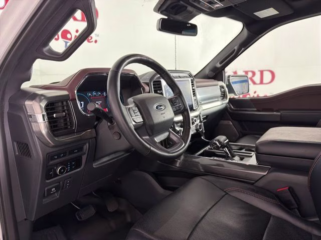 2023 White Metallic Ford F-150 Lariat 4X4 Truck