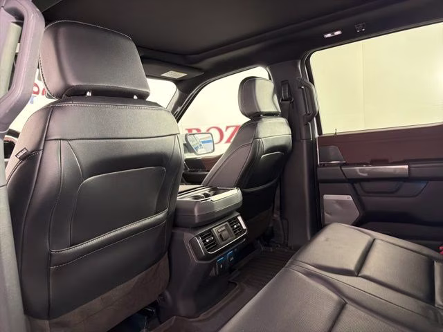 2023 White Metallic Ford F-150 Lariat 4X4 Truck